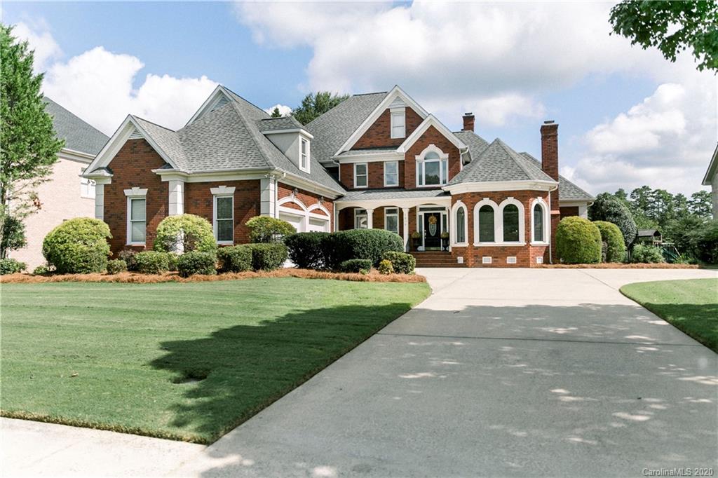 1608 Emerald Lake Drive Matthews NC 28104