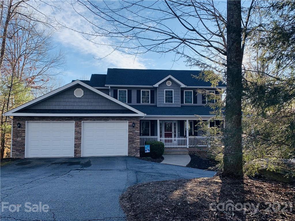 171 Ravenwood Lane Horse Shoe NC 28742
