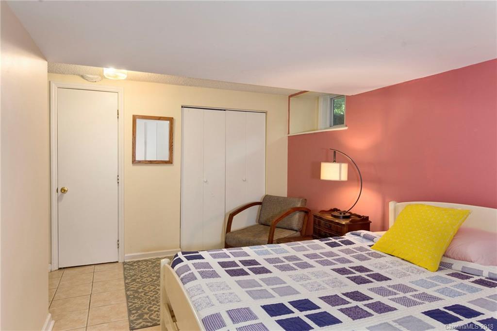 32 Morris Street Asheville NC 28806