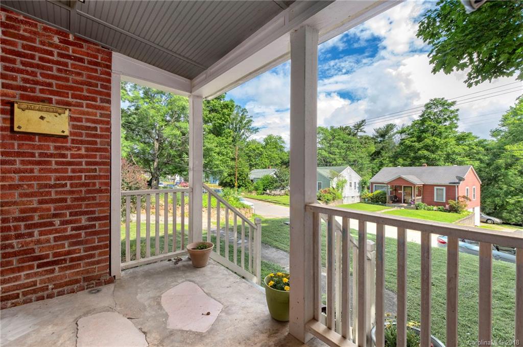 32 Morris Street Asheville NC 28806