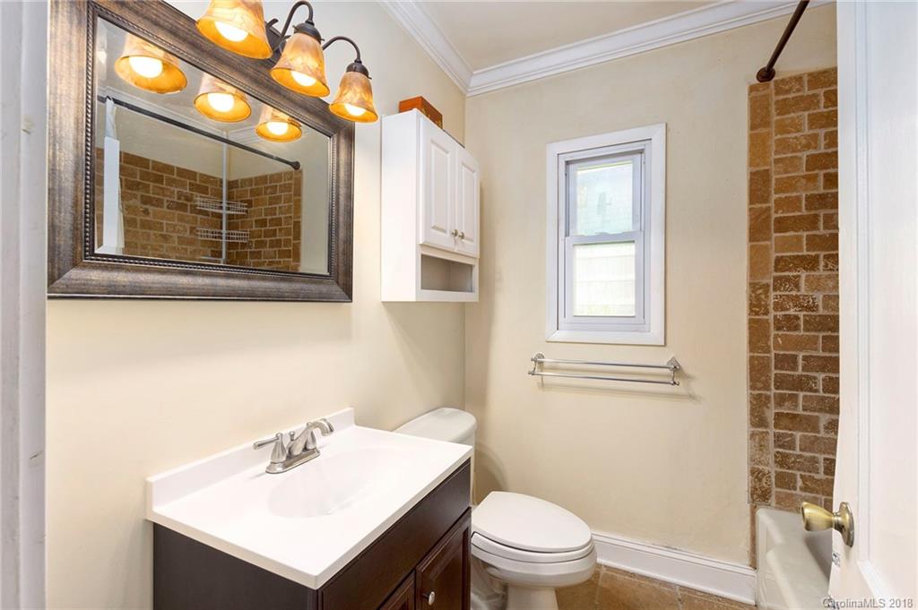 32 Morris Street Asheville NC 28806