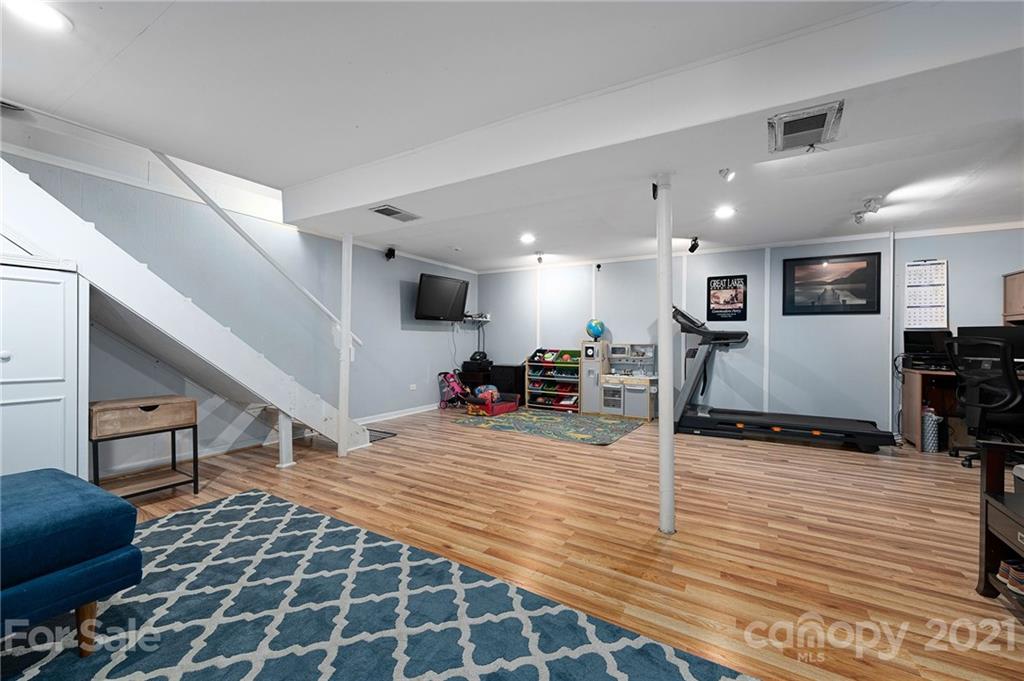 30 Clement Drive Asheville NC 28805