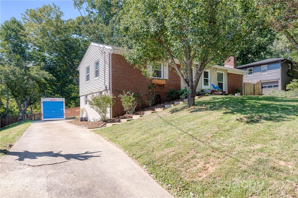 30 Clement Drive Asheville NC 28805