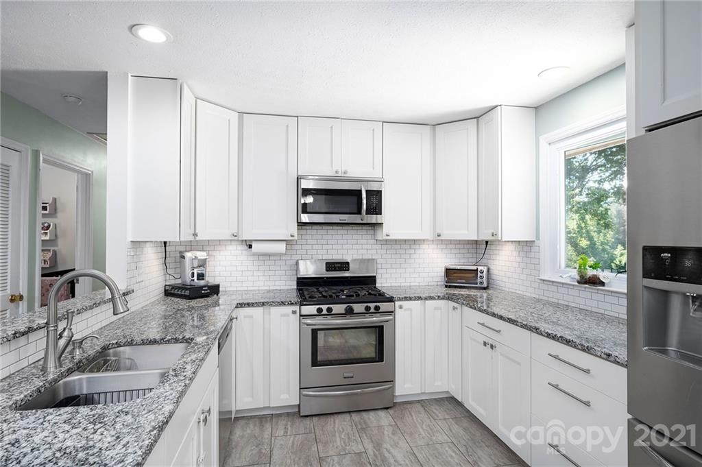 30 Clement Drive Asheville NC 28805