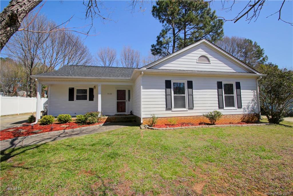 7420 Pirates Cove Court Charlotte NC 28227