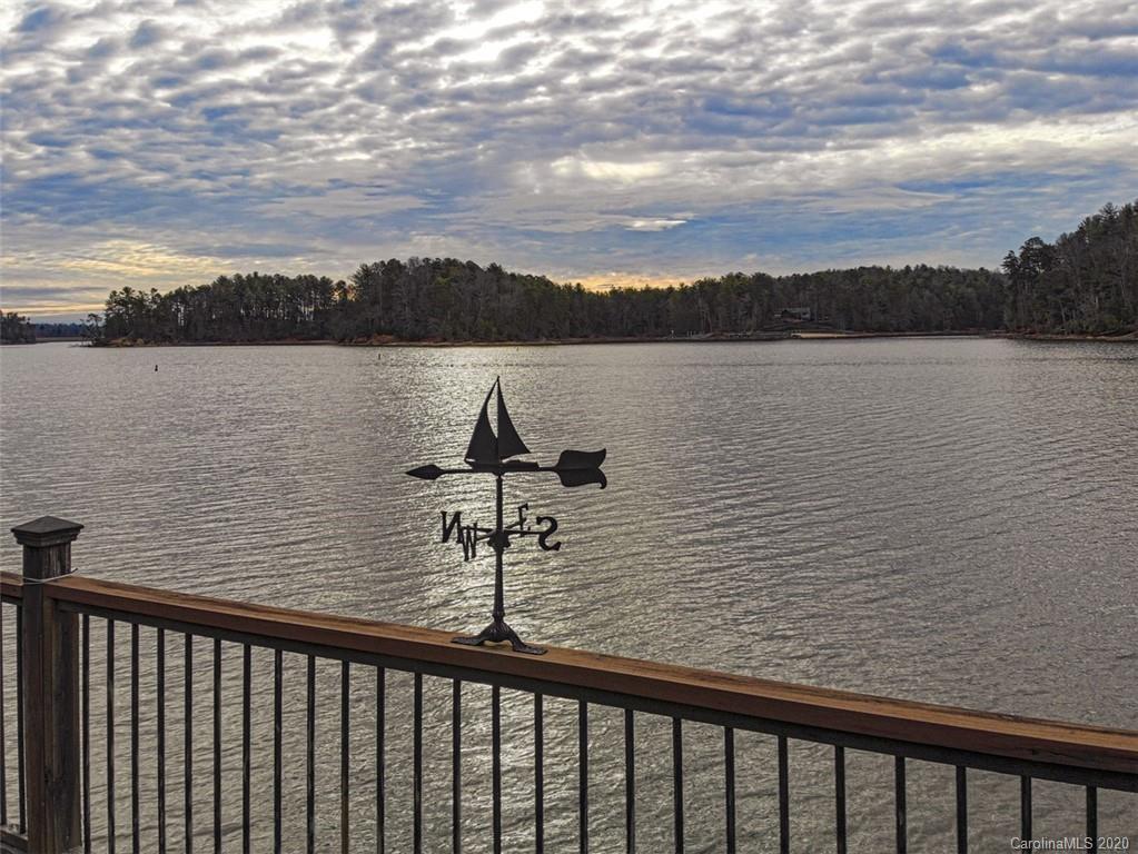 1009 Lake Club Drive Nebo NC 28761