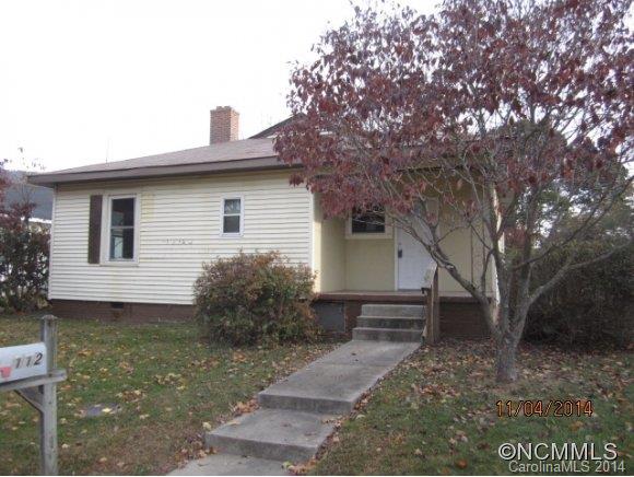 112 Edwards Avenue Swannanoa NC 28778