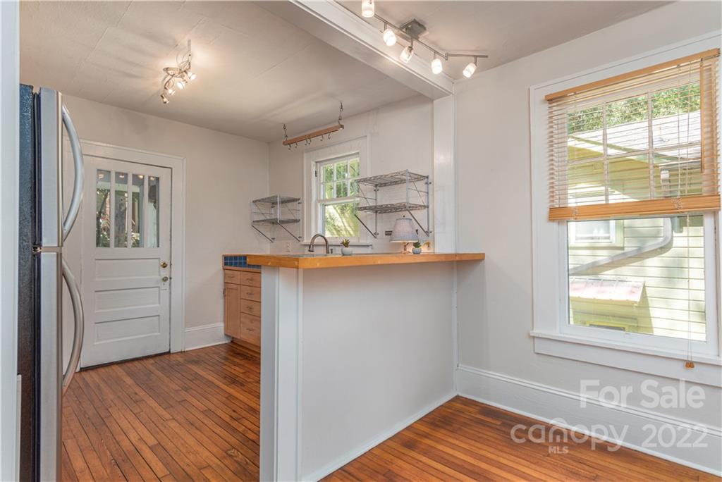 20 Chatham Road Asheville NC 28804