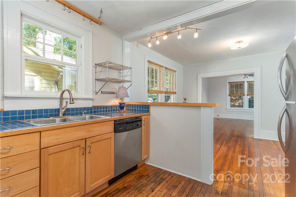 20 Chatham Road Asheville NC 28804