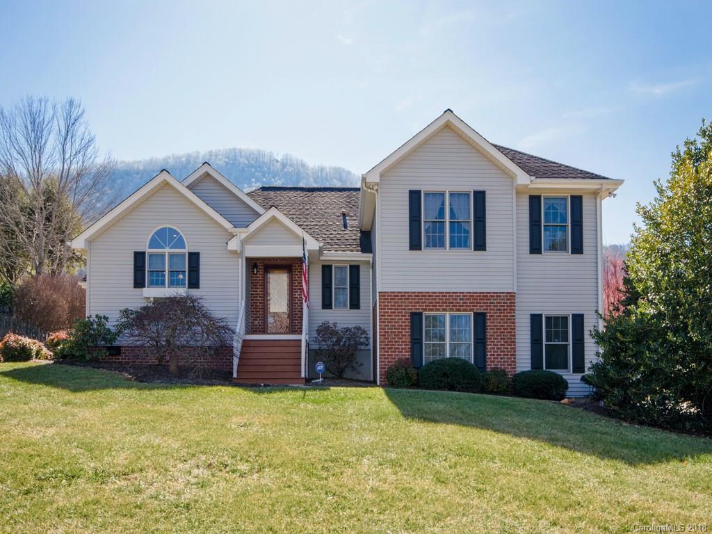 32 Banbury Court Waynesville NC 28786