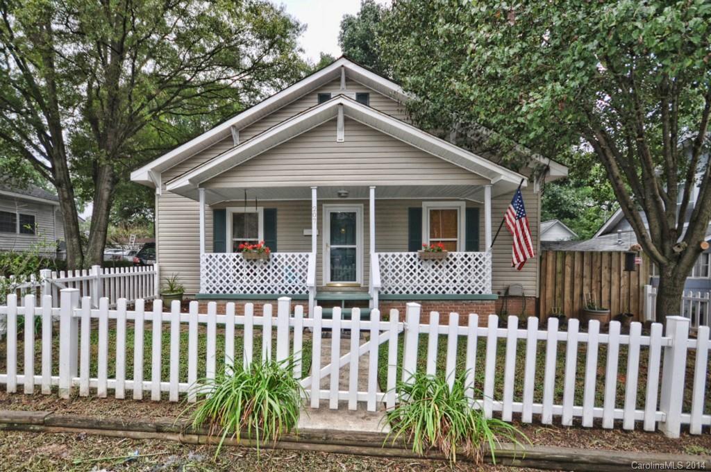 207 Doster Avenue Mooresville NC 28115