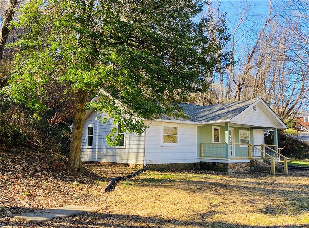 659 N Morgan Branch Road Candler NC 28715