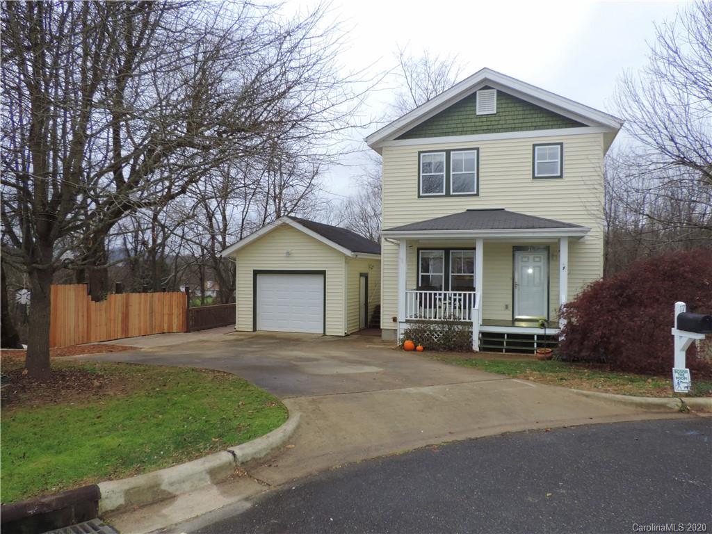 17 Rosemont Court Asheville NC 28803