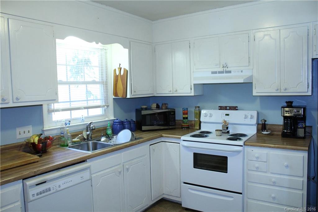 250 Saint Johns Street Arden NC 28704