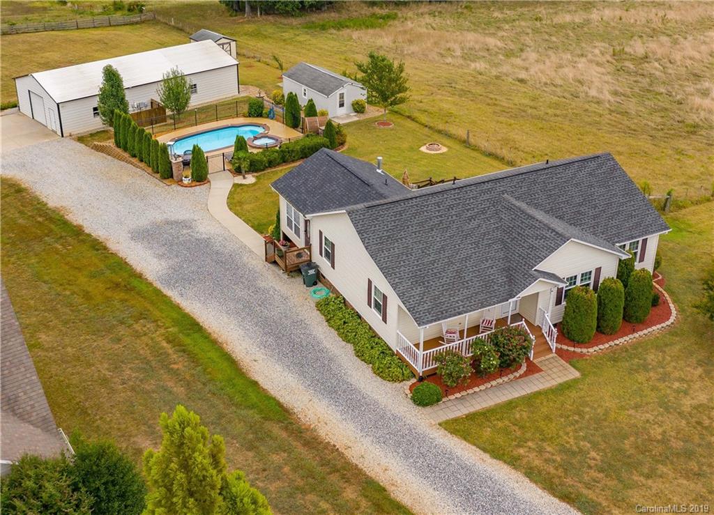 165 Hilltop Lane Mooresville NC 28115