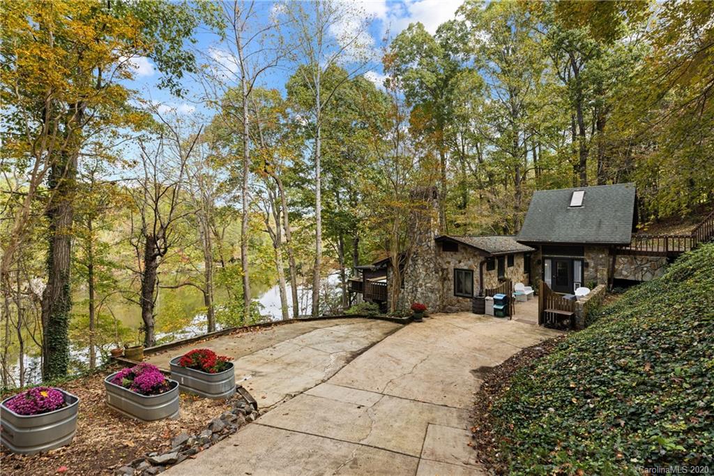 13550 Pine Harbor Road Charlotte NC 28278