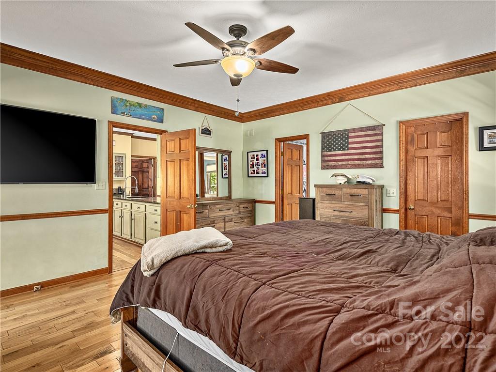 1989 Kims Cove Road Canton NC 28716