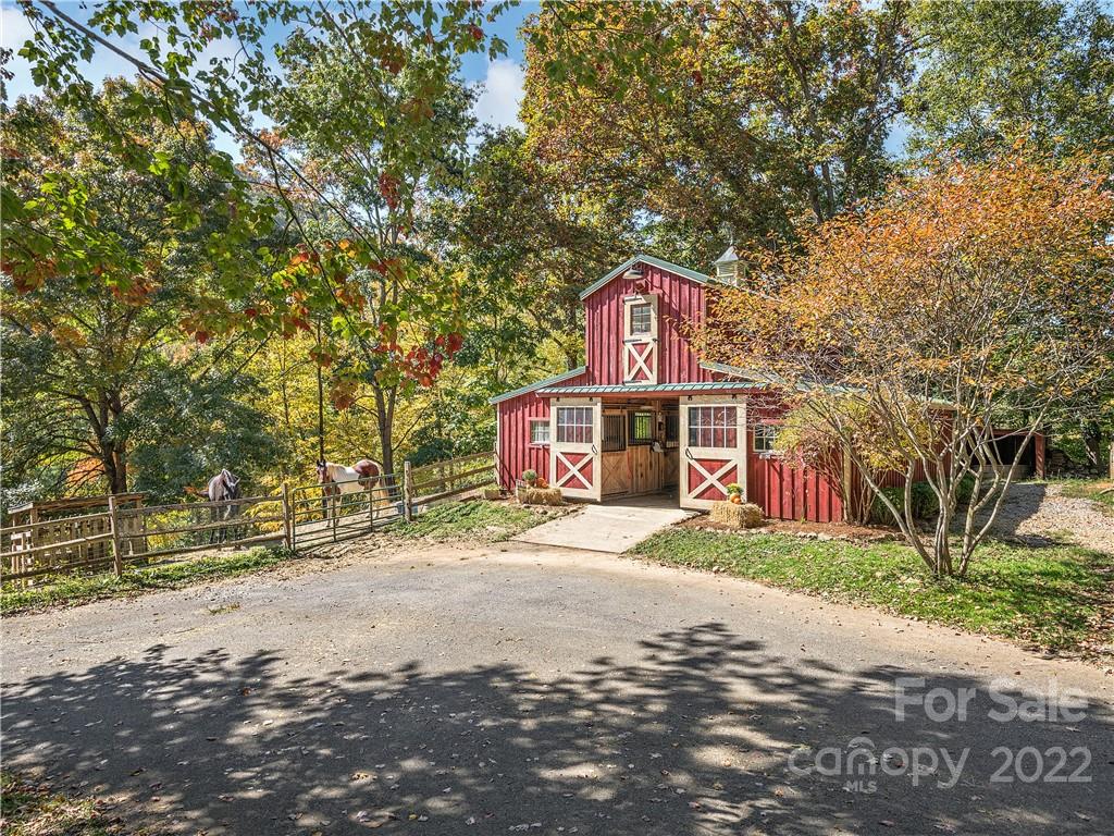 1989 Kims Cove Road Canton NC 28716