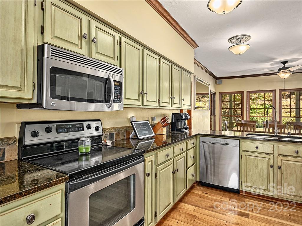 1989 Kims Cove Road Canton NC 28716