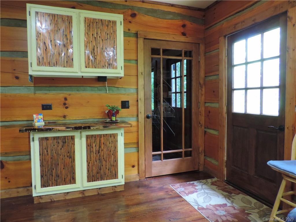 87 Ivy Bluffs Marshall NC 28753