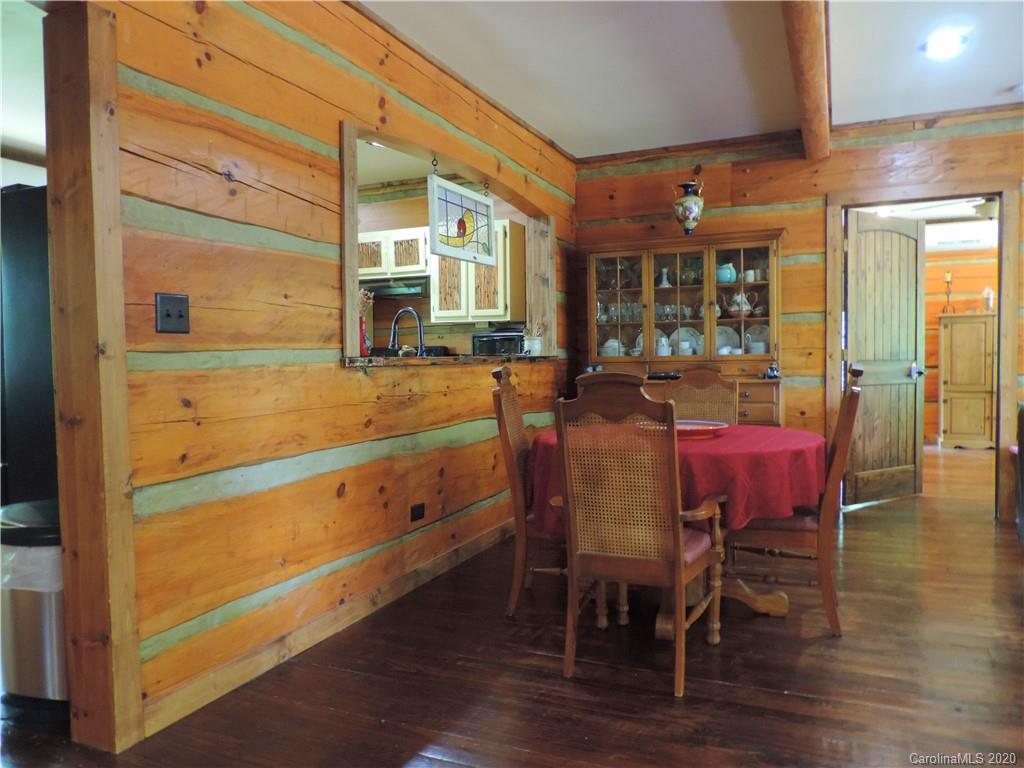 87 Ivy Bluffs Marshall NC 28753