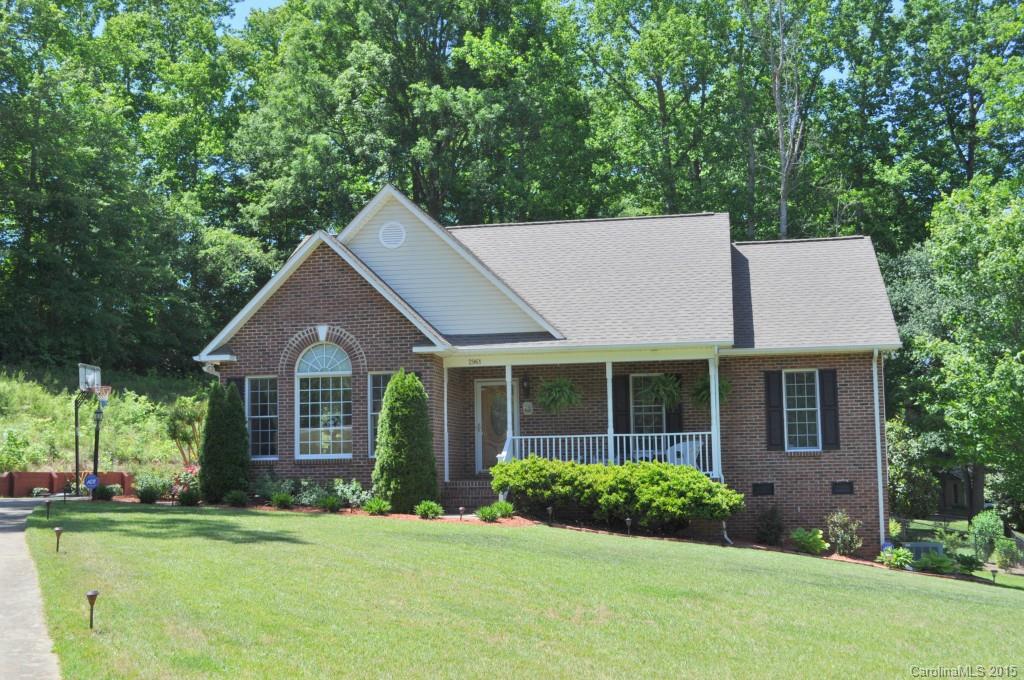 2961 2nd Street Court NW Hickory NC 28601