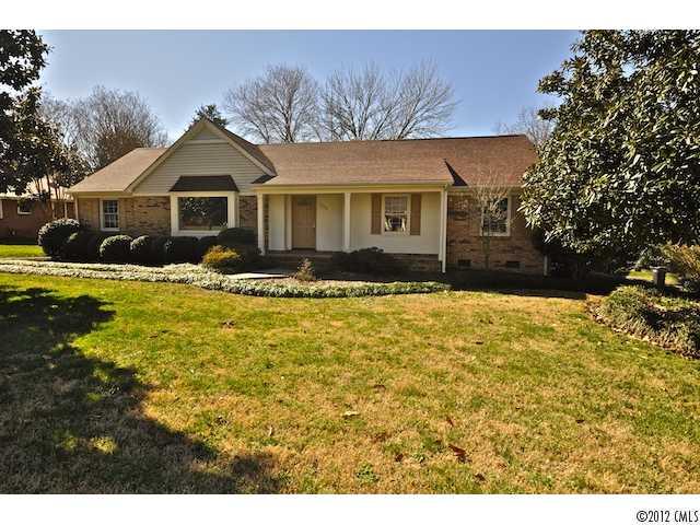 7629 Bedfordshire Drive Charlotte NC 28226