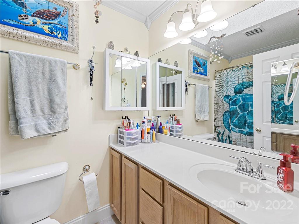 95 Forest Lake Drive Asheville NC 28803