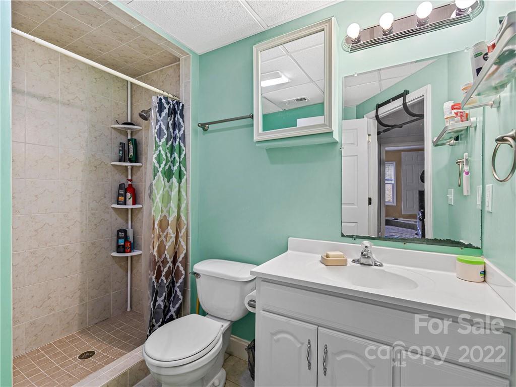 95 Forest Lake Drive Asheville NC 28803