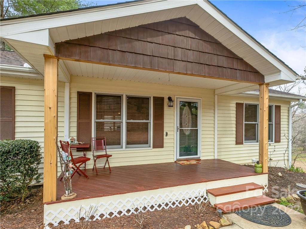 95 Forest Lake Drive Asheville NC 28803