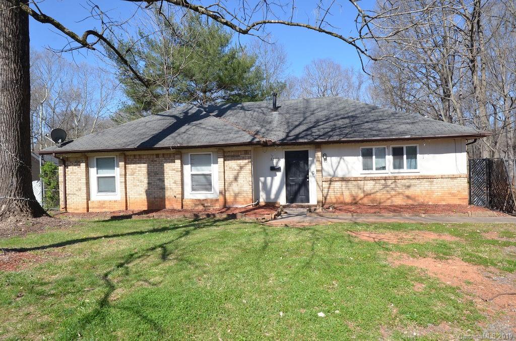 3300 Cedarhurst Drive Charlotte NC 28269
