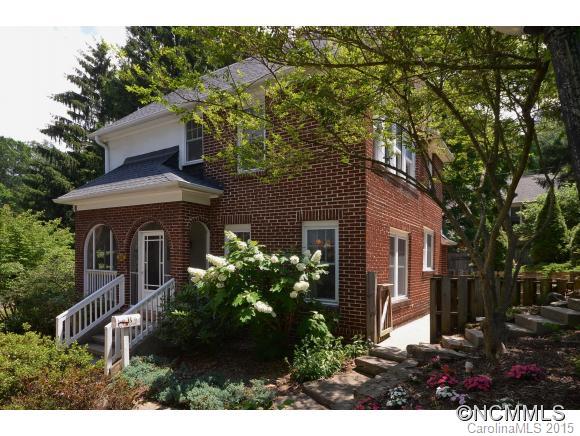 33 White Fawn Drive Asheville NC 28801