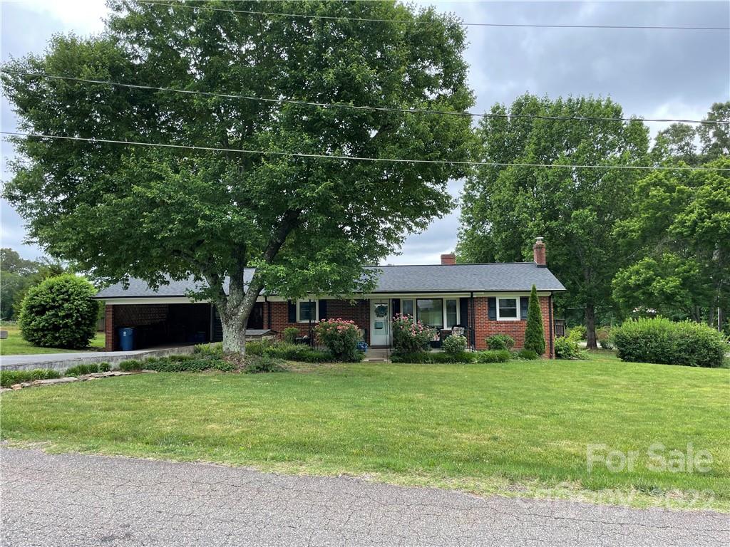 1838 Shook Avenue Newton NC 28658