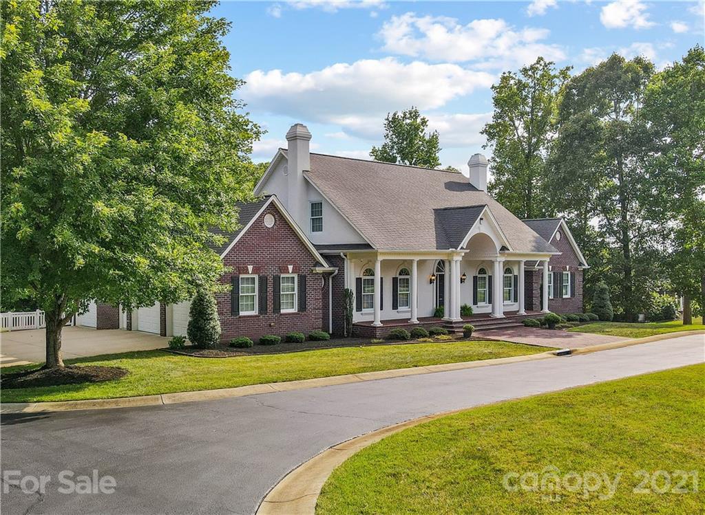 2237 Willow Creek Drive Newton NC 28658