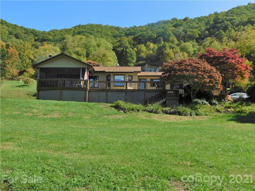 223 Highview Drive Maggie Valley NC 28751