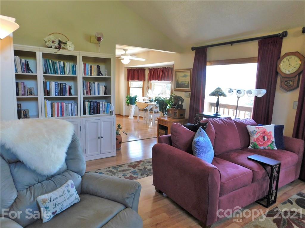 223 Highview Drive Maggie Valley NC 28751