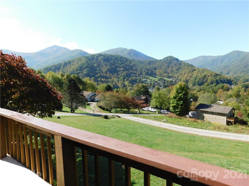 223 Highview Drive Maggie Valley NC 28751