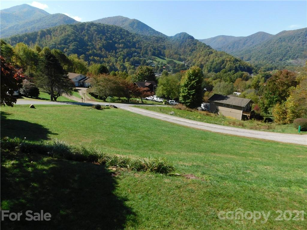 223 Highview Drive Maggie Valley NC 28751