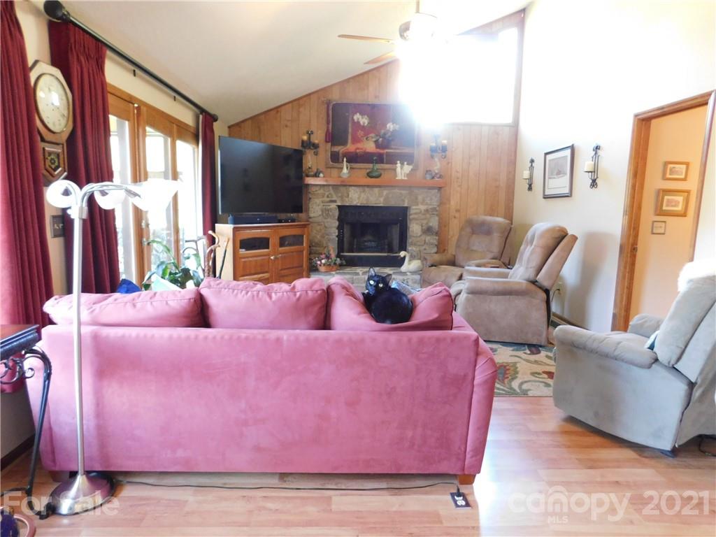 223 Highview Drive Maggie Valley NC 28751