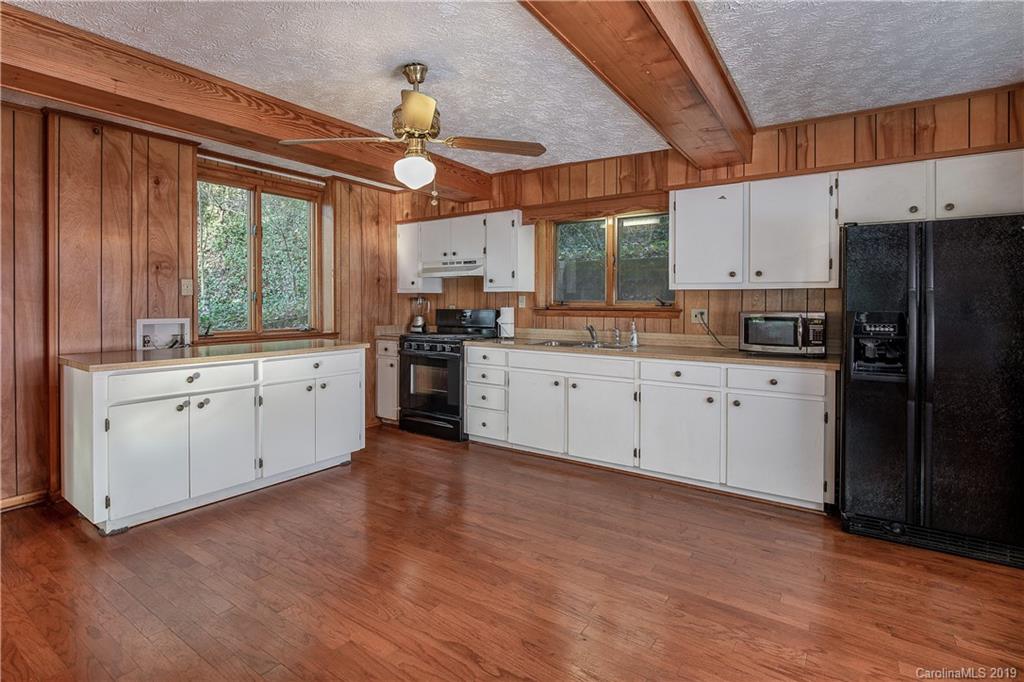 3 Frontier Court Asheville NC 28805