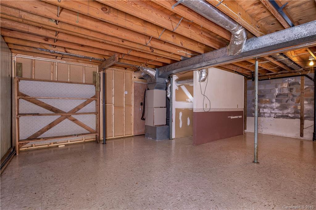 3 Frontier Court Asheville NC 28805