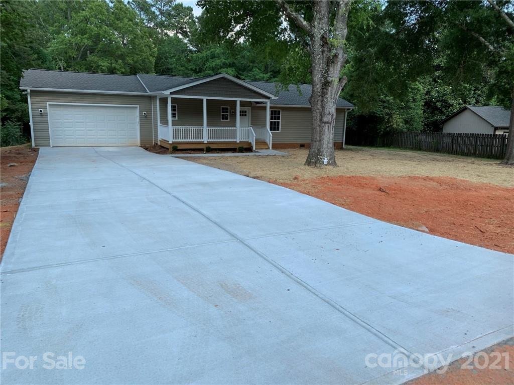 848 Silver Fox Drive Concord NC 28025
