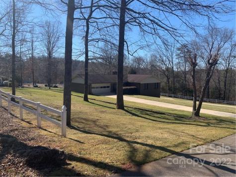 197 Crestwood Avenue Morganton NC 28655