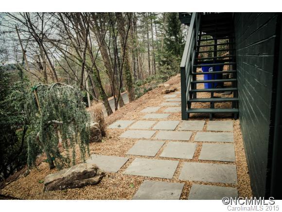 27 Valle Vista Drive Asheville NC 28804