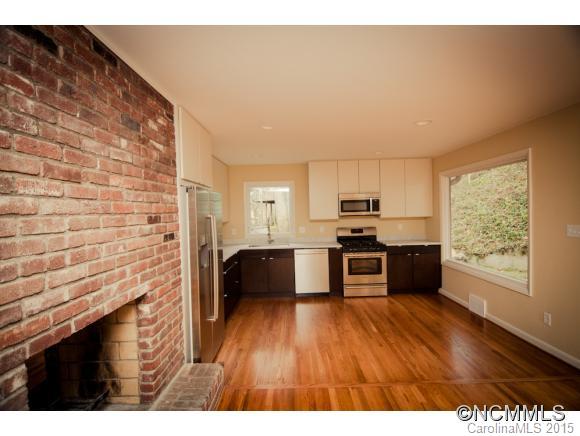27 Valle Vista Drive Asheville NC 28804