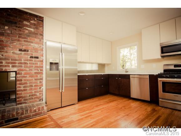 27 Valle Vista Drive Asheville NC 28804