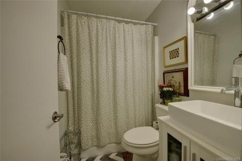 406 Hickory Hill Drive Spruce Pine NC 28777