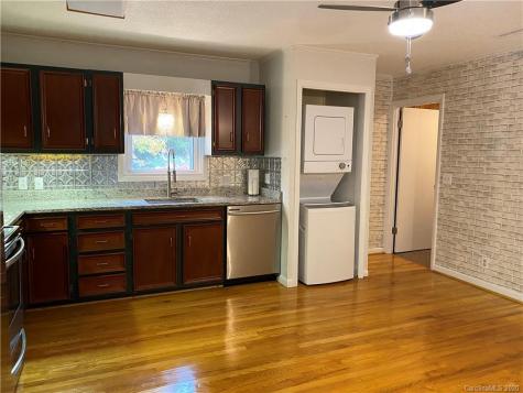 406 Hickory Hill Drive Spruce Pine NC 28777