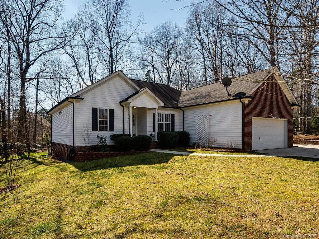 7134 Oxford Hunt Drive Stanley NC 28164