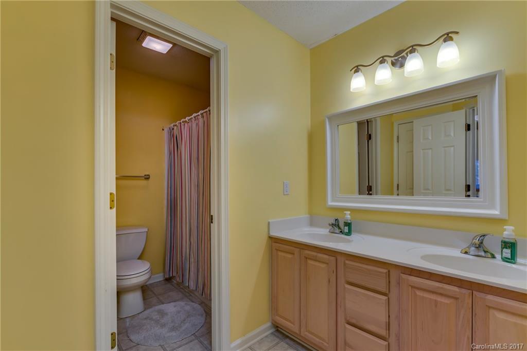 33 Stoney Brook Court Fletcher NC 28732
